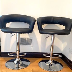 Black Bar Stools